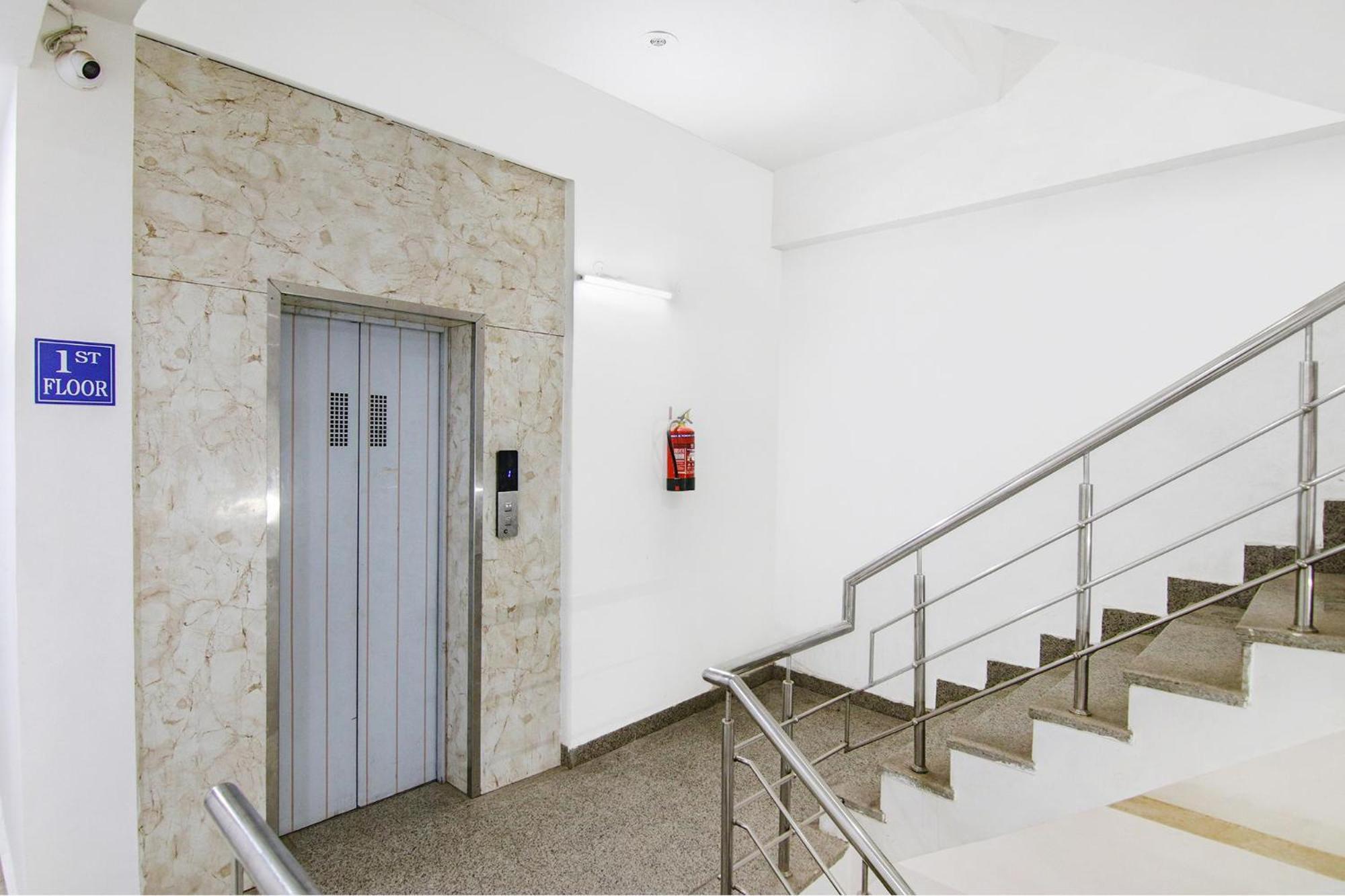 Fabhotel Gp Royal Chandīgarh Exteriér fotografie